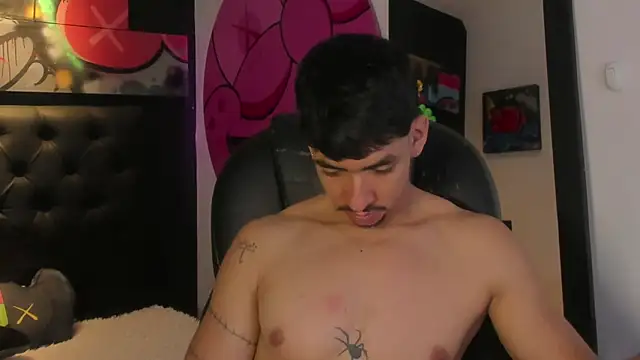 Snapshot of ISAAC_CRYSTON chatting on 23, 2, 2026 ISAAC CRYSTON online show from 23, 2, 2026