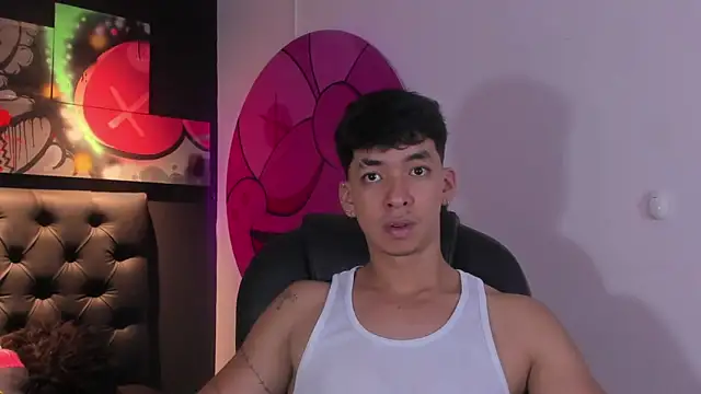 ISAAC CRYSTON online show from 13, 9, 2025