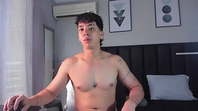 ISAAC CRYSTON online show from 10, 3, 2025