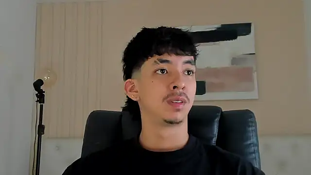 ISAAC CRYSTON online show from 10, 11, 2025