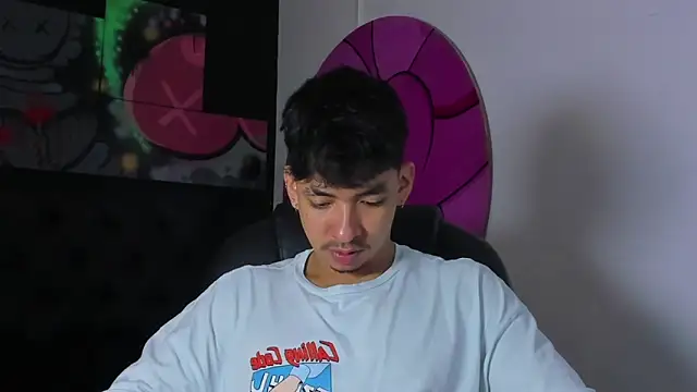 ISAAC CRYSTON online show from 4, 11, 2025