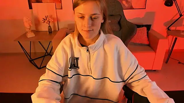 KiraMontoya online show from 1, 3, 2025