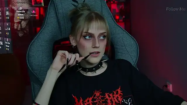 KiraMontoya online show from 25, 3, 2026