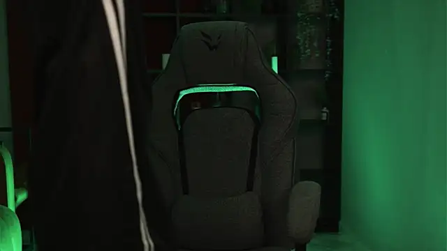 KiraMontoya online show from 18, 1, 2026