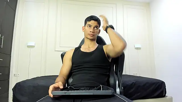 ANDRES STUD online show from 29, 5, 2026