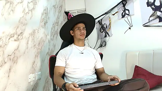 ANDRES STUD online show from 20, 10, 2025