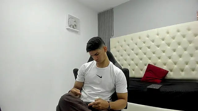 ANDRES STUD online show from 25, 3, 2026