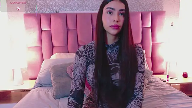 FelicityAdams online show from 24, 2, 2026