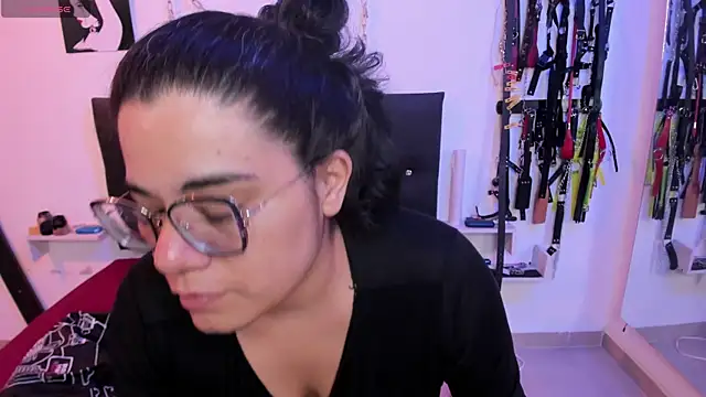 Snapshot of Julieta_Carden_ chatting on 25, 6, 2026 Julieta Carden online show from 25, 6, 2026