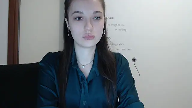 Snapshot of Eva_Eldis chatting on 24, 9, 2025 Eva Eldis online show from 24, 9, 2025