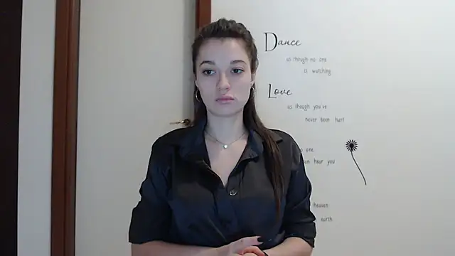 Snapshot of Eva_Eldis chatting on 12, 9, 2025 Eva Eldis online show from 12, 9, 2025