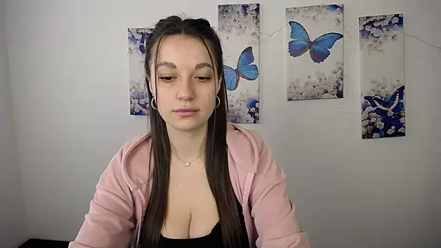 Snapshot of Eva_Eldis chatting on 8, 4, 2026 Eva Eldis online show from 8, 4, 2026