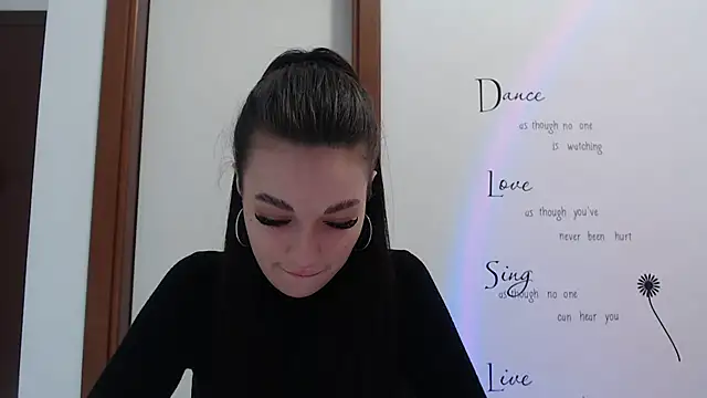 Snapshot of Eva_Eldis chatting on 22, 3, 2025 Eva Eldis online show from 22, 3, 2025