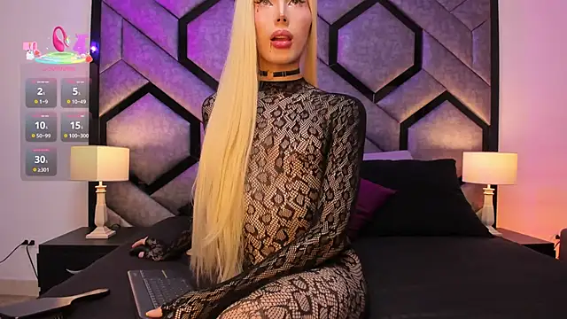 Manu bauer online show from 21, 11, 2025