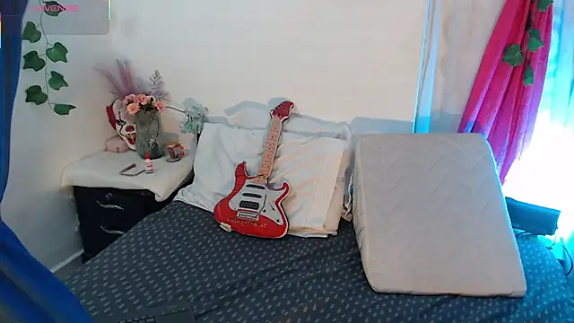 alaia sweetxxx online show from 14, 3, 2025