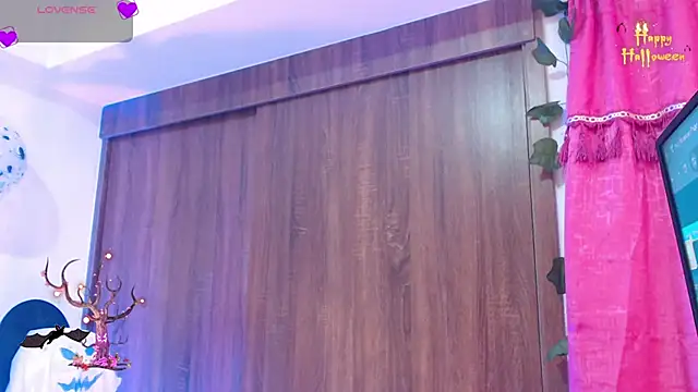 alaia sweetxxx online show from 29, 10, 2025