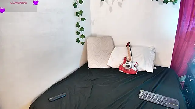 alaia sweetxxx online show from 5, 3, 2025