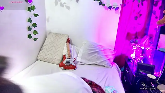 alaia sweetxxx online show from 28, 2, 2025