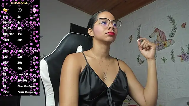 alisson hoffman05 online show from 11, 7, 2026