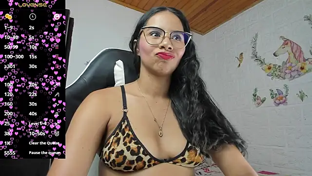 alisson hoffman05 online show from 15, 5, 2026