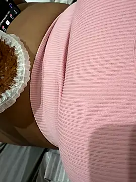 Snapshot of shakybabyx chatting on 9, 11, 2025 shakybabyx online show from 9, 11, 2025