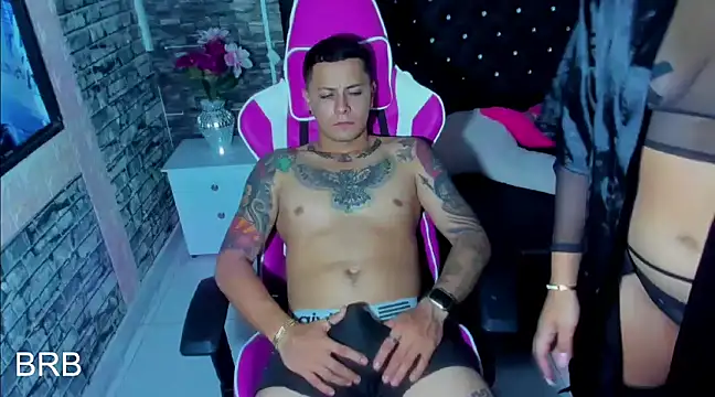 Snapshot of Natha_and_Sophia chatting on 24, 2, 2025 Natha and Sophia online show from 24, 2, 2025