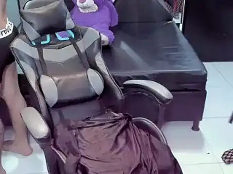 Snapshot of Natha_and_Sophia chatting on 11, 3, 2025 Natha and Sophia online show from 11, 3, 2025