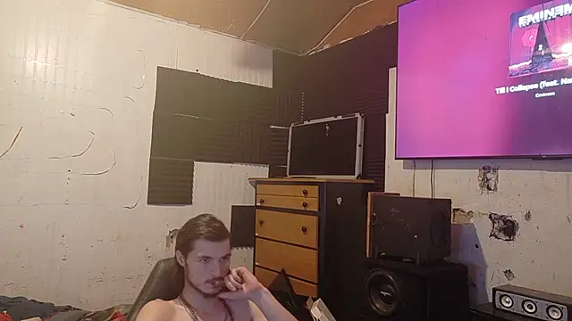 nuttyking2022 online show from 5, 11, 2025