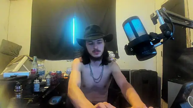 nuttyking2022 online show from 7, 2, 2025