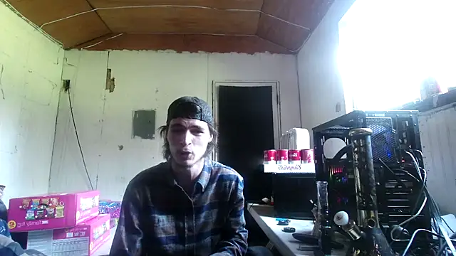 nuttyking2022 online show from 6, 10, 2025