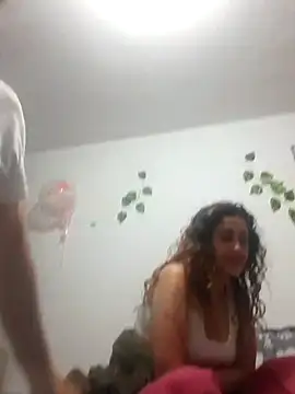 jeans and emma online show from 11, 11, 2025