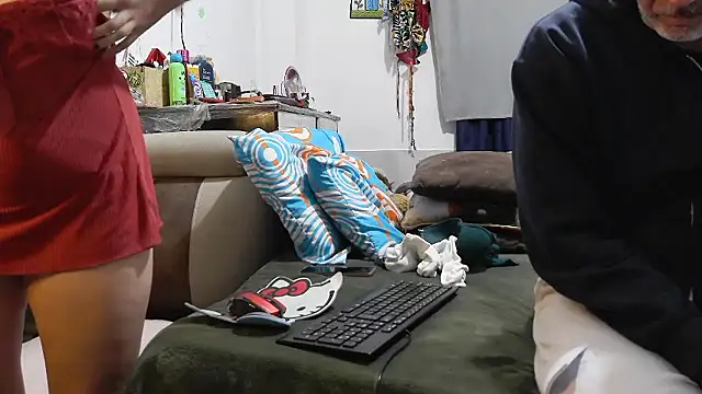 jeans and emma online show from 9, 1, 2026