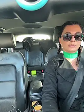 Loveblackzilla online show from 30, 11, 2025