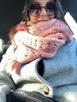 Loveblackzilla online show from 26, 10, 2025