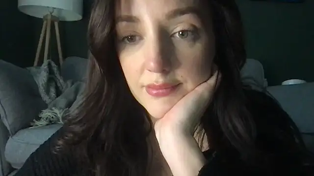 laceyjames24 online show from 12, 11, 2025