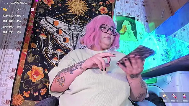 Banana squirt online show from 1, 3, 2025