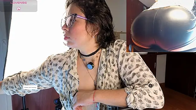 sophia dumont online show from 19, 11, 2025