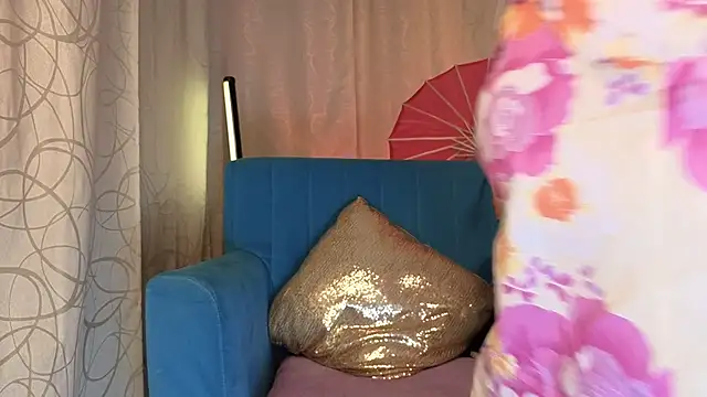 sophia dumont online show from 8, 5, 2026