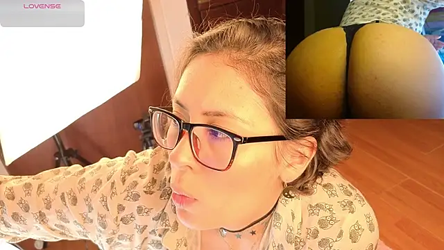 sophia dumont online show from 9, 9, 2025