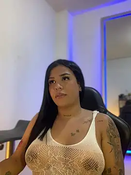 tinalove7 online show from 15, 5, 2026