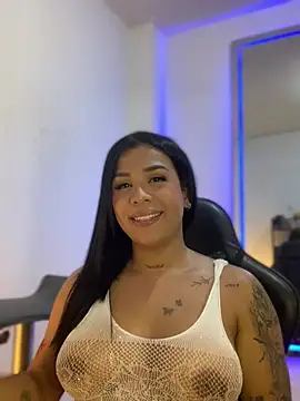 tinalove7 online show from 15, 5, 2026