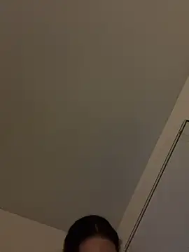 tastylolaaa online show from 4, 3, 2025