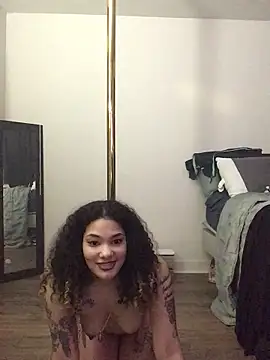 tastylolaaa online show from 25, 2, 2025