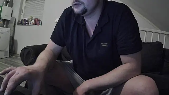 YourLoveBoyKevin online show from 14, 2, 2025