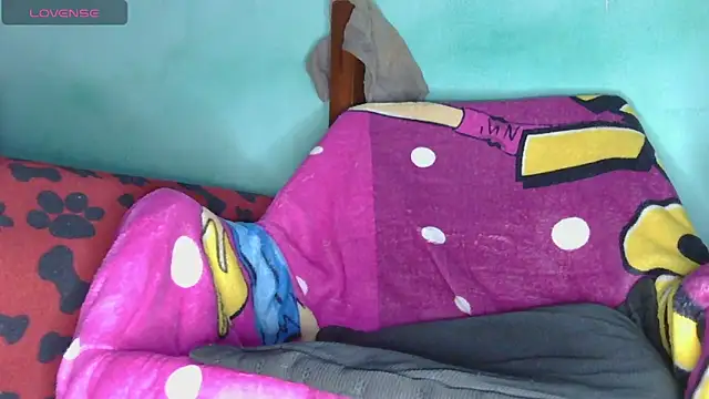 Snapshot of blondiebbc chatting on 19, 9, 2025 blondiebbc online show from 19, 9, 2025