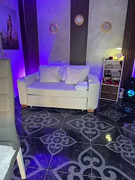 Madissonlove 1 online show from 19, 5, 2026