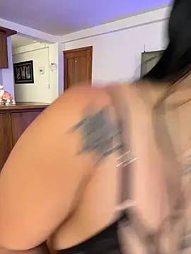 Madissonlove 1 online show from 1, 10, 2025