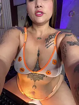 Madissonlove 1 online show from 17, 5, 2026