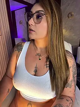 Madissonlove 1 online show from 14, 6, 2026
