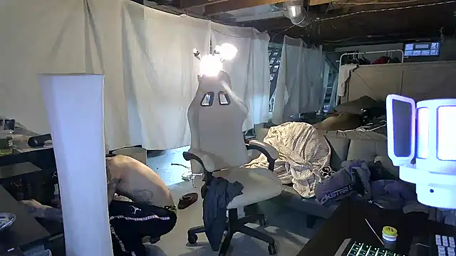 BadJewfucks online show from 10, 1, 2026